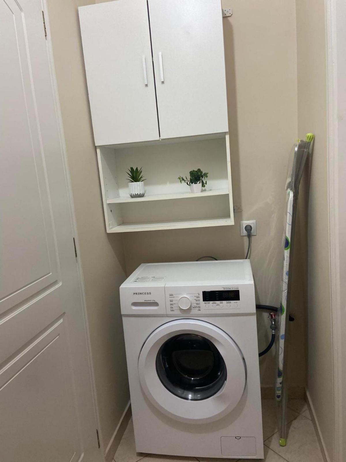 Apartment S & S