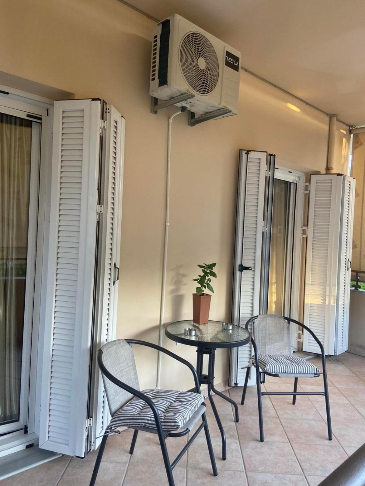 Apartment S & S
